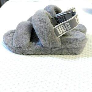 UGG Women's Oh Yeah Slide Slipper - Size 7 Gray